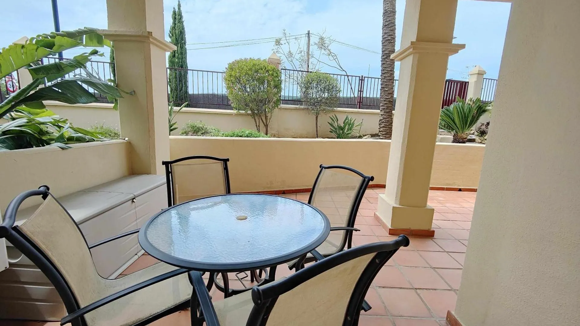 Apartment Toscana Hills Con Piscina En Esteponamarbella Spain
